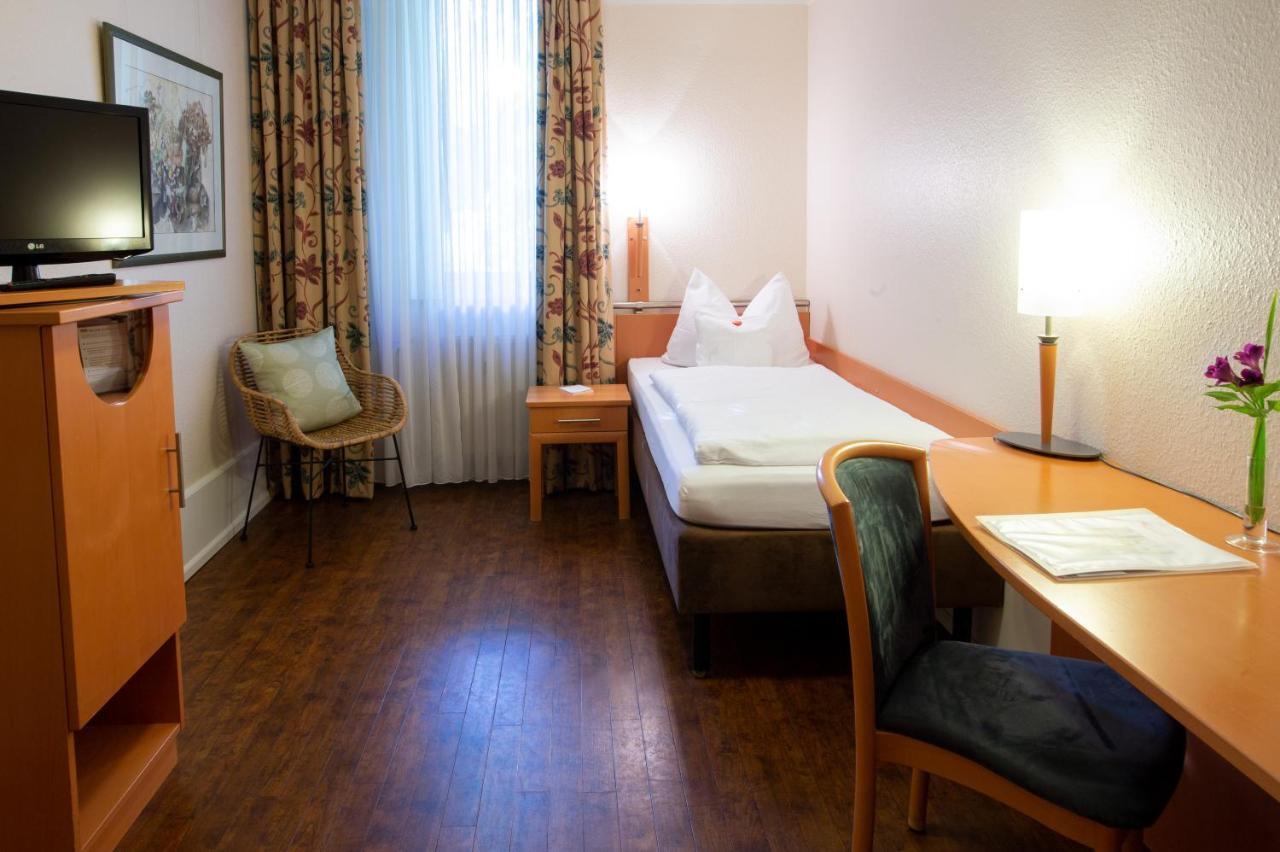 Stadthaushotel Hamburg - Inklusionshotel מראה חיצוני תמונה